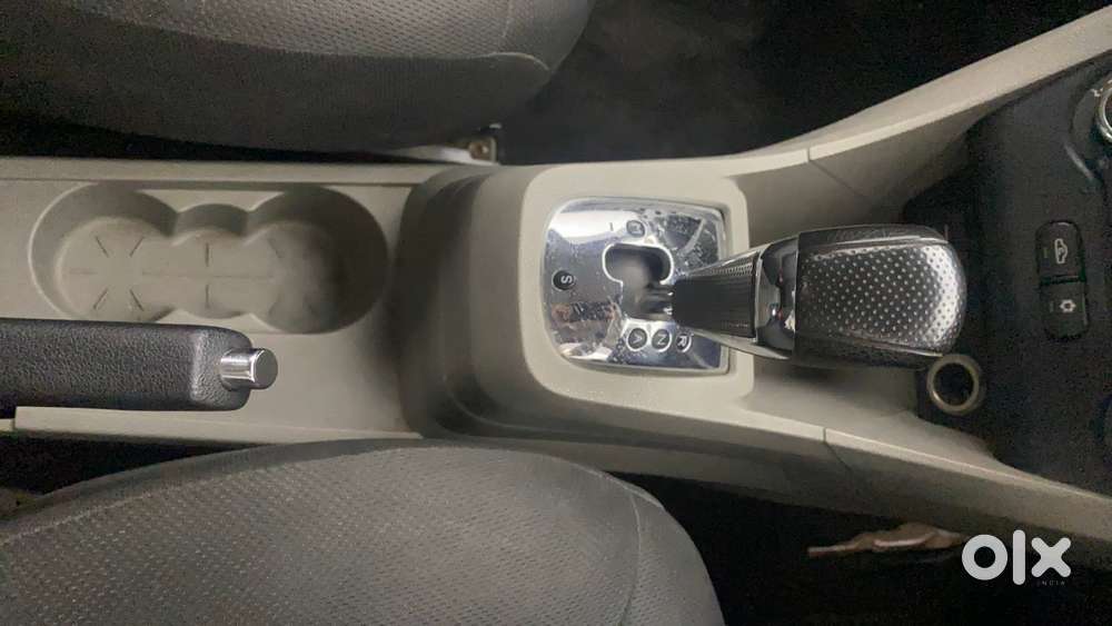 Tata Tiago 1.2 Revotron Xta, 2017, Petrol