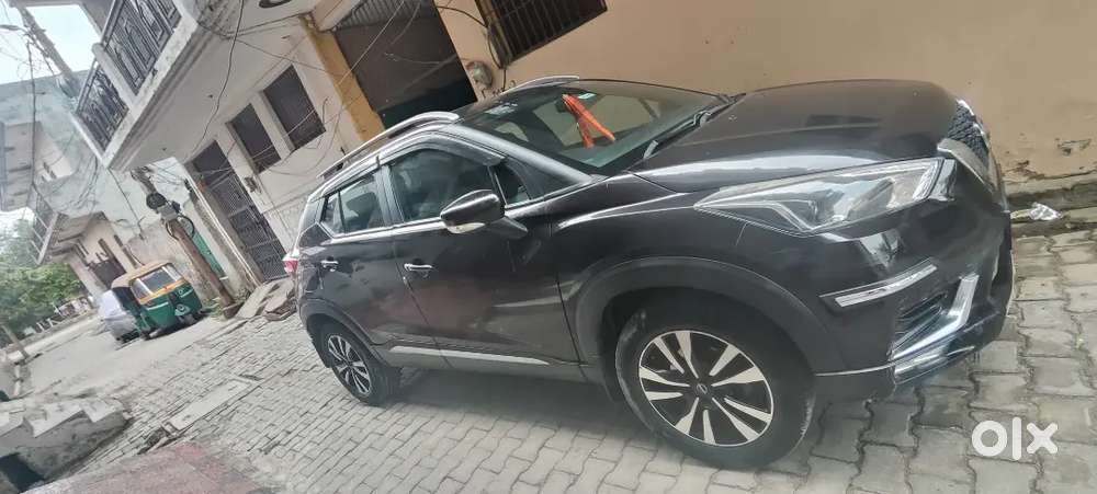 Nissan Kicks 1.3 Turbo Premium  June 2020  1st Owner  74,000 Km  ₹