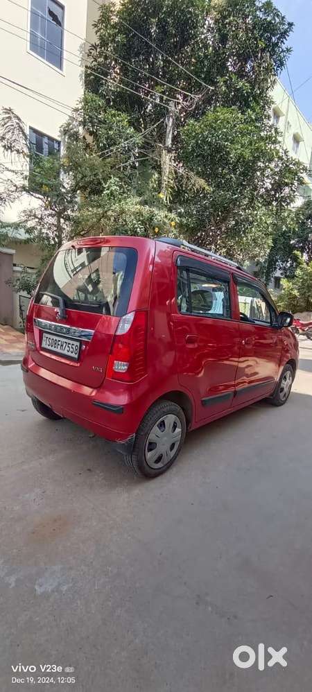 Maruti Suzuki Wagon R Vxi 1.0, 2017, Petrol