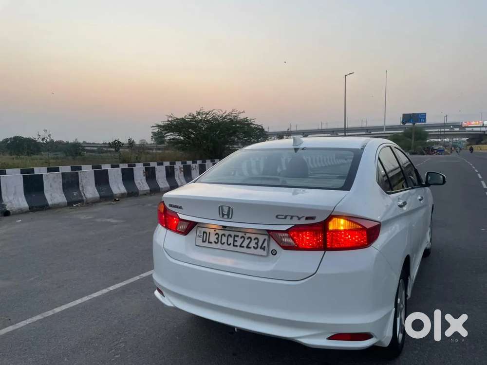 Honda City 1.5 V Mt, 2016, Petrol