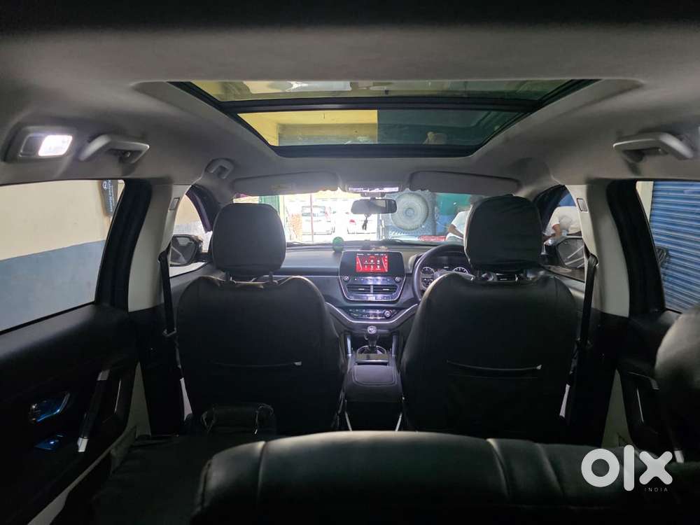 Tata Safari 2.0 Kryotec Xt Plus Dark Edition, 2022, Diesel