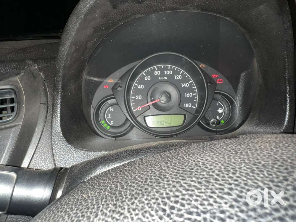 Hyundai Car Manual 2012