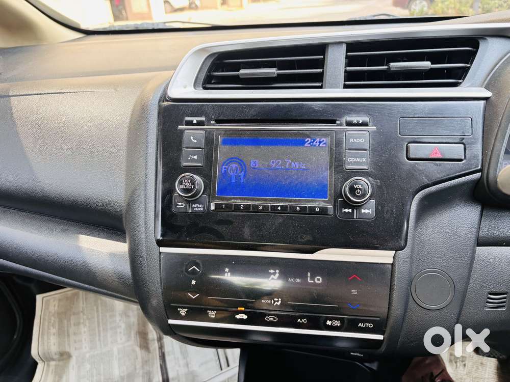 Honda Jazz V Automatic, 2017, Petrol