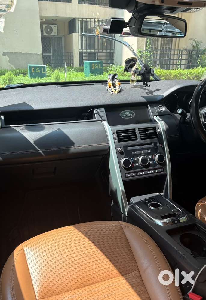 And Rover Discovery Sport Sd4 Hse Luxury 7s | 2019 | First Owner