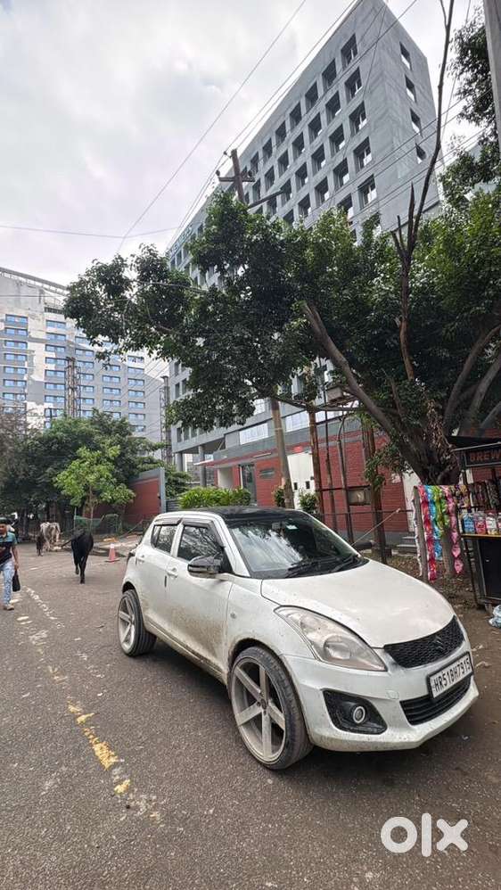 Maruti Suzuki Swift 2016 Cng & Hybrids 80000 Km Driven