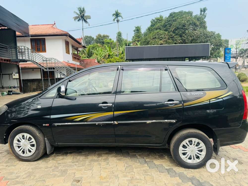 Toyota Innova 2007 Diesel Well Maintained
