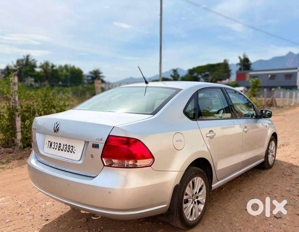Volkswagen Vento Petrol Highline, 2015, Petrol