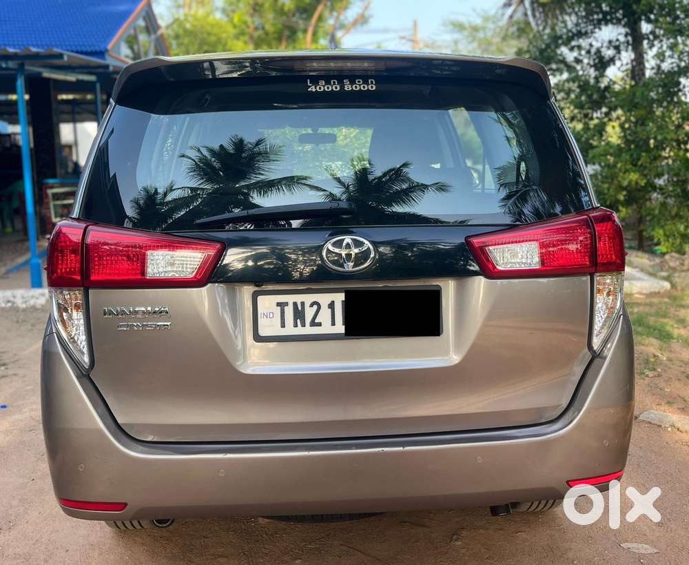 Toyota Innova Crysta