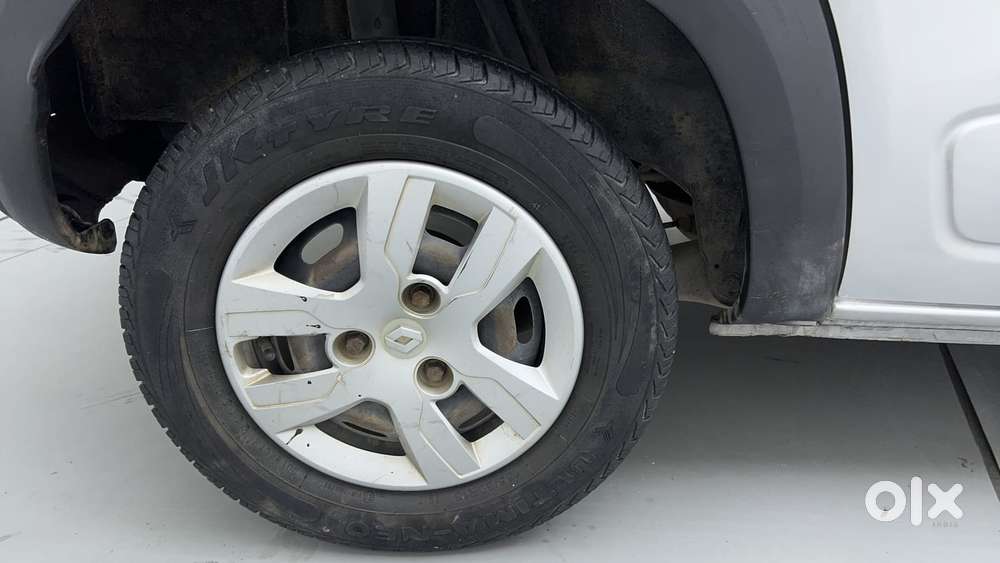 Renault Kwid 2019-ongoing 1.0 Rxt (o), 2018, Petrol