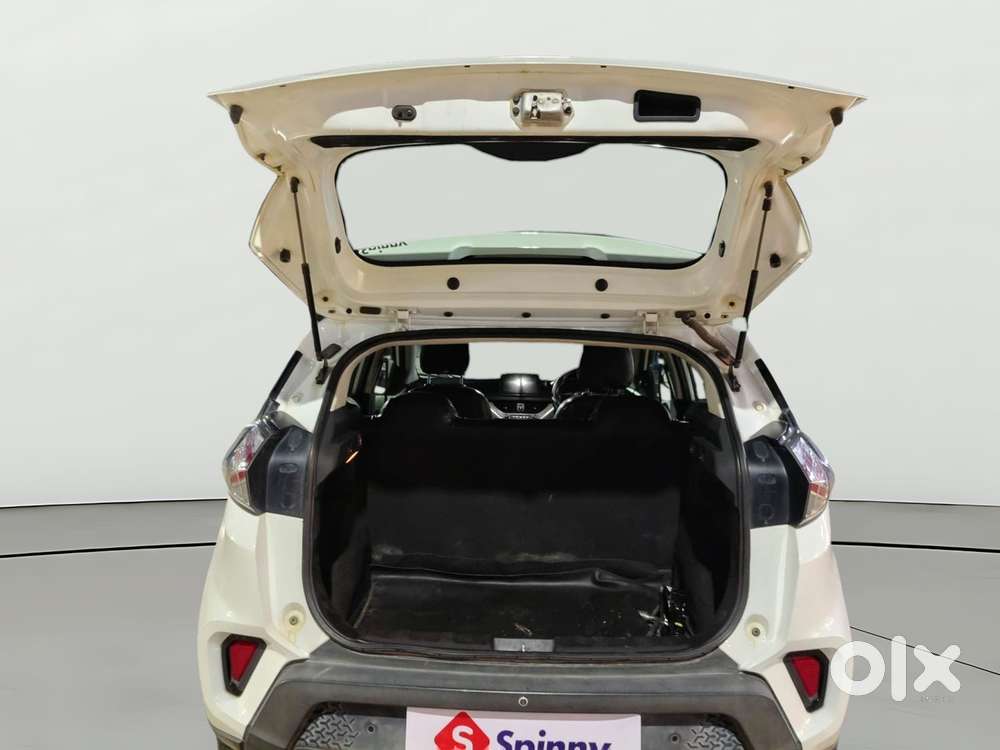 Tata Nexon 1.2 Revotron Xm, 2021, Petrol