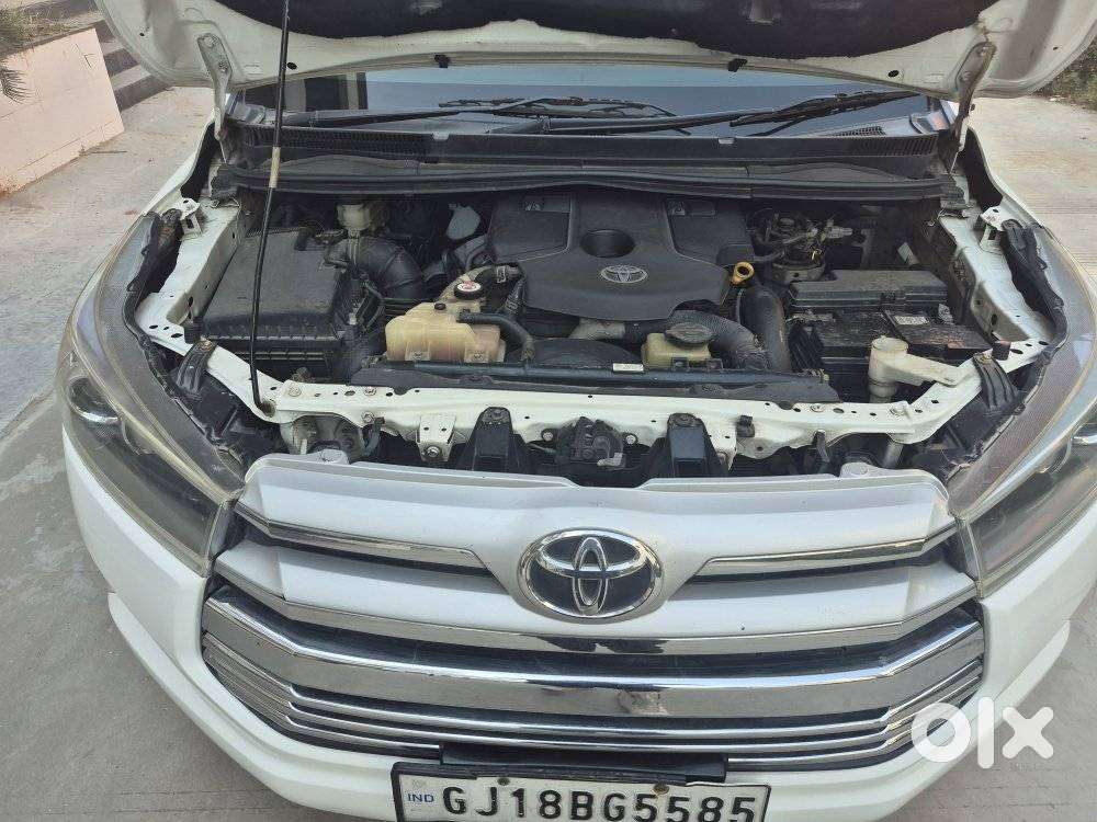 Toyota Innova Crysta 2.8z Automatic, 2017, Diesel