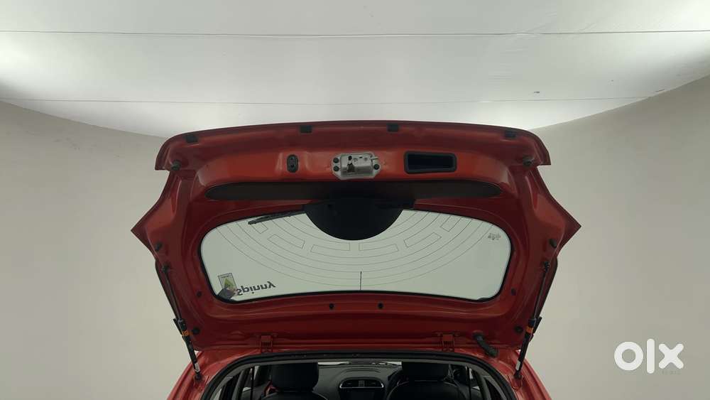 Tata Tiago Xza, 2022, Petrol