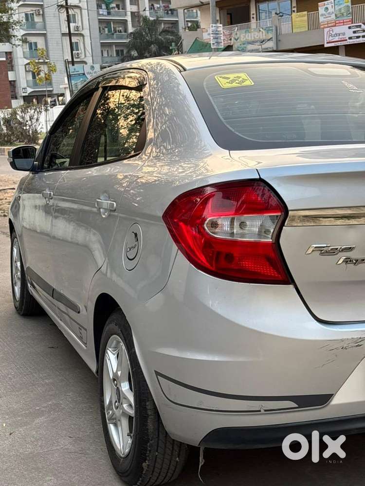 Ford Aspire 2018 1st Owner Titanium Plus