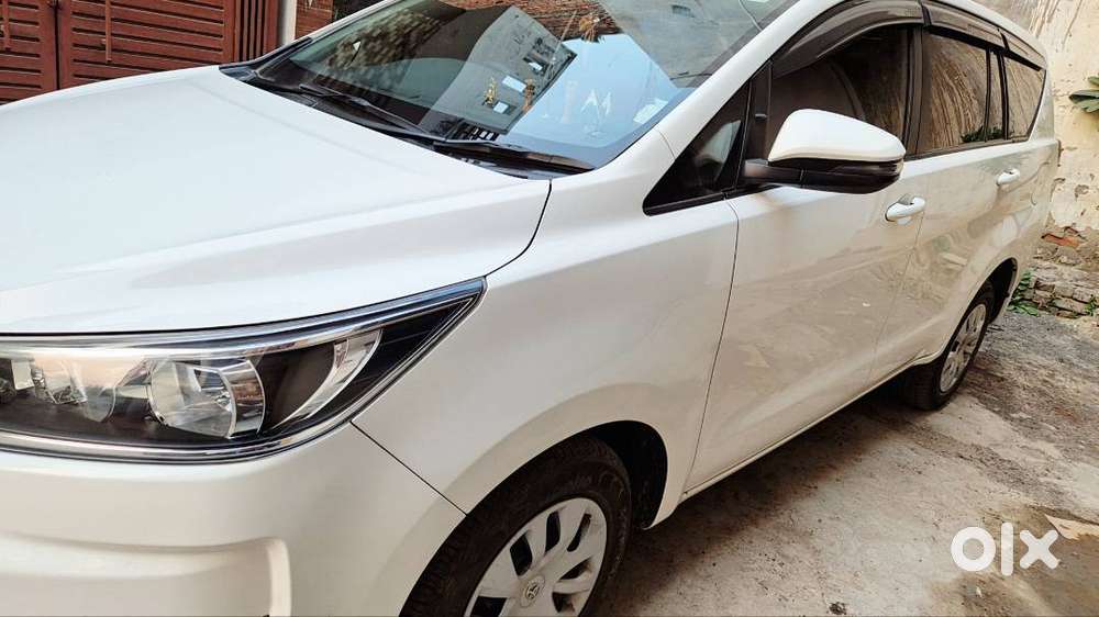 New Innova Crysta Sale In Showroom Condition