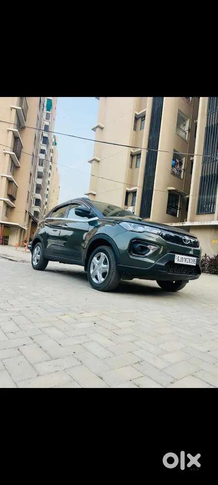 Tata Nexon 2020 Cng & Hybrids 36000 Km Driven Genuine Km