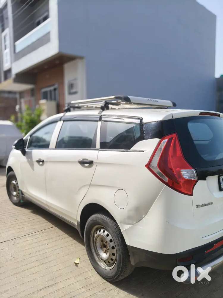 Mahindra Marazzo 2019 Diesel 140000 Km Driven