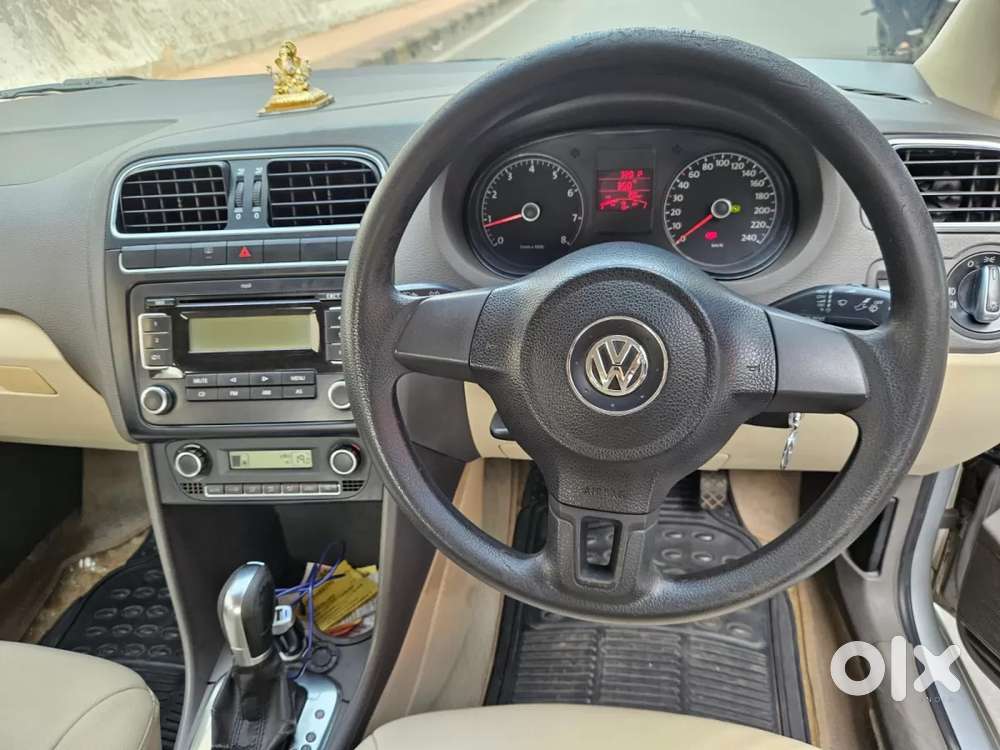 Volkswagen Vento 2010-2013 Ipl Ii Petrol Highline At, 2012, Petrol