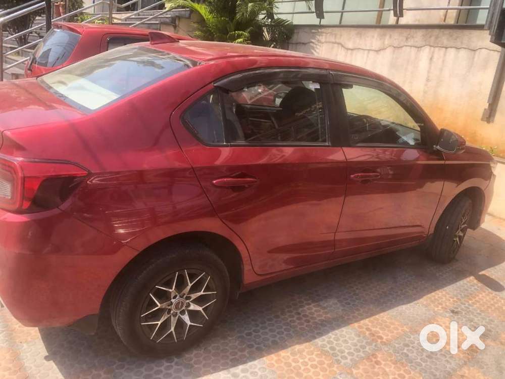 Honda Amaze 2022 Petrol 26000 Km Driven