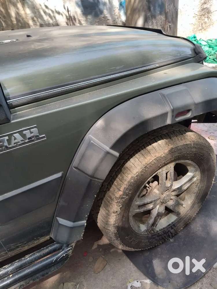 Mahindra Thar Roxx 2021 Petrol 33000 Km Driven