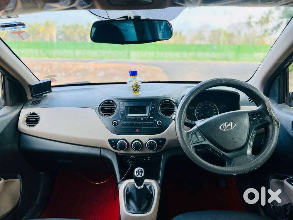 Hyundai Grand I10 2013-2016 Sportz, 2016, Petrol