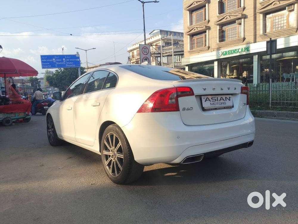 Volvo S60 D5 Inscription, 2016, Diesel