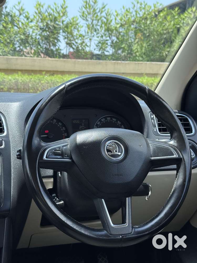 Skoda Rapid [2016-2020] 1.5 Style Plus Tdi At, 2018, Diesel