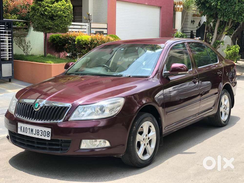 Skoda Laura Elegance 2.0 Tdi Cr Mt, 2013, Diesel