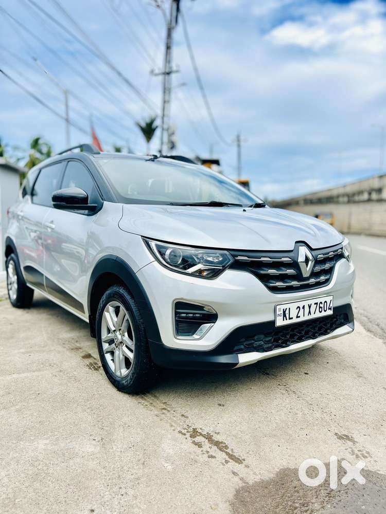 Renault Triber Rxz, 2022, Petrol