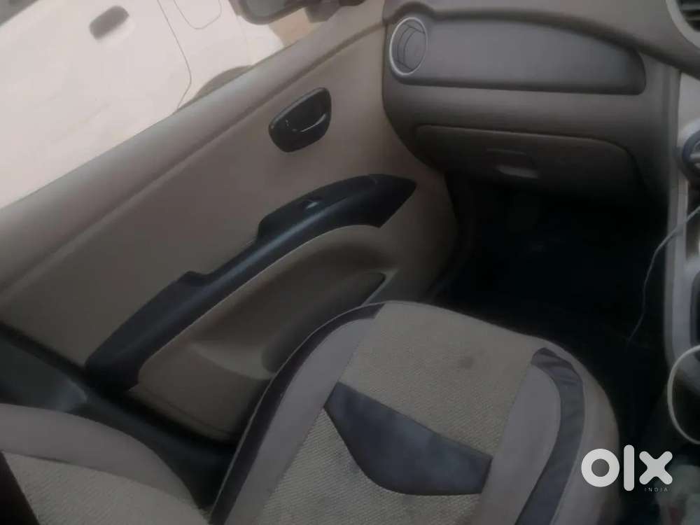 Hyundai I10 2011 Cng & Hybrids 105277 Km Driven