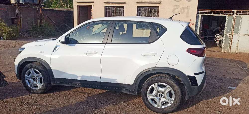 Kia Sonet 1.2 Htk (2020) - Mint Condition, Single Handed Driven
