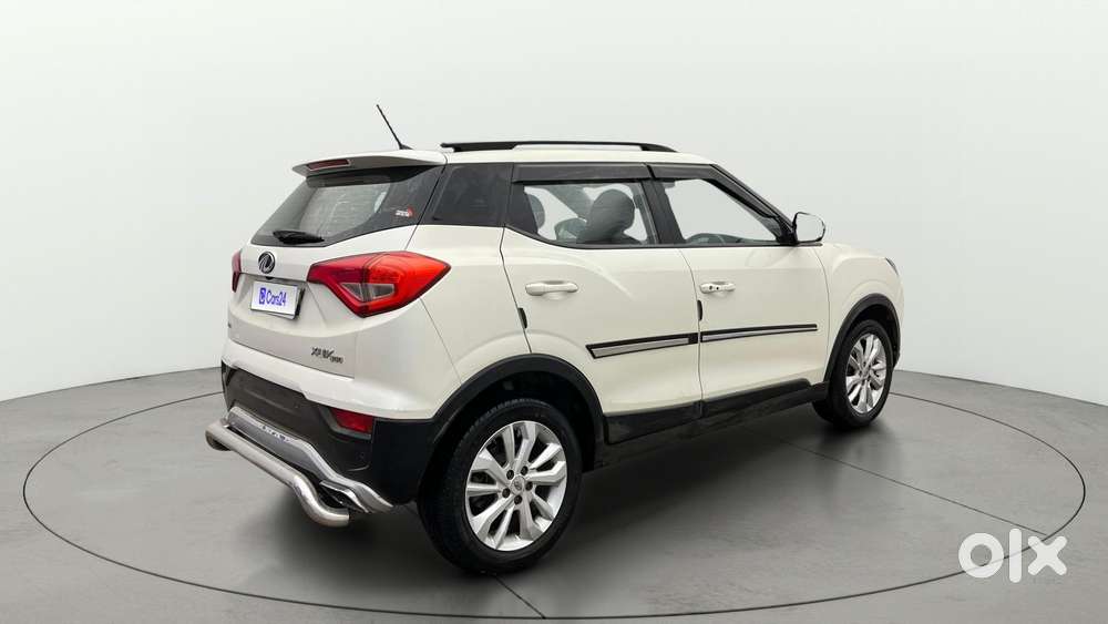 Mahindra Xuv300 W8, 2021, Petrol