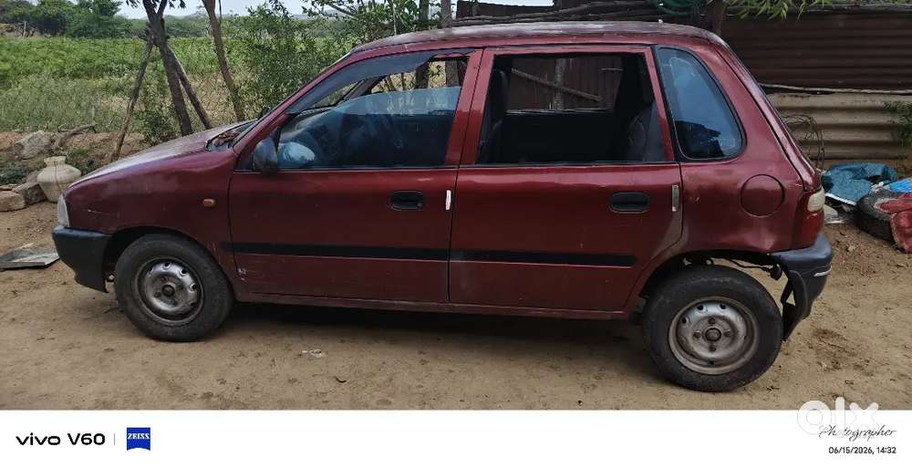 Maruti Suzuki 1000 2001 Petrol Car