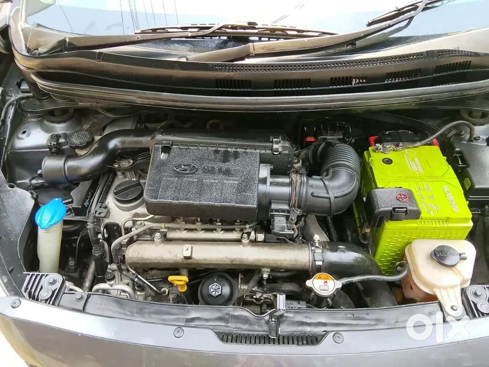 Hyundai Grand I10 2014 @ Very Good Condition & 4 New Bridgestone Tyres