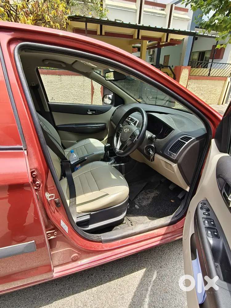 Hyundai I20 2013 Diesel 70000 Km Driven