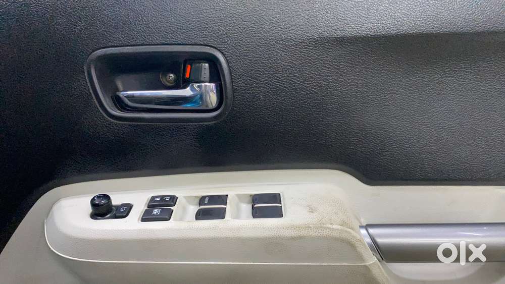 Maruti Suzuki Ignis 1.2 Amt Alpha, 2020, Petrol