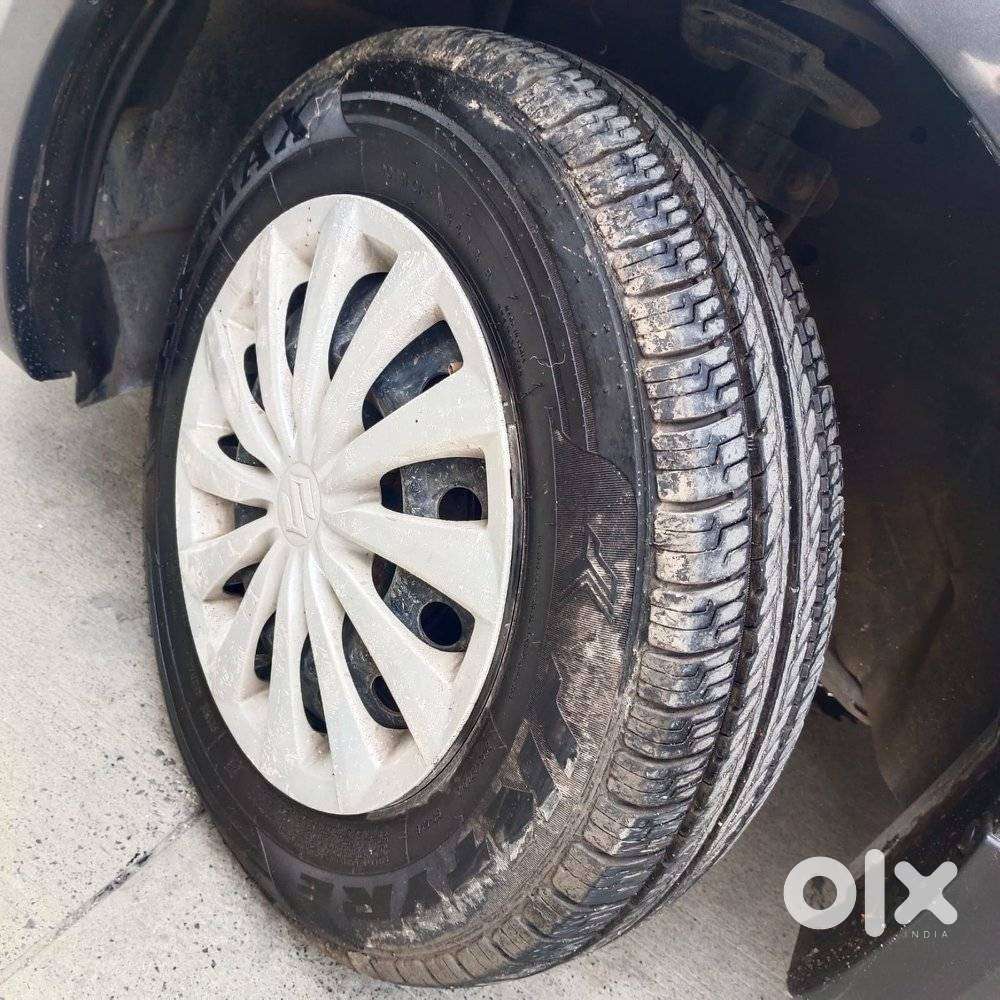 Maruti Suzuki Swift Vxi + Manual, 2016, Petrol