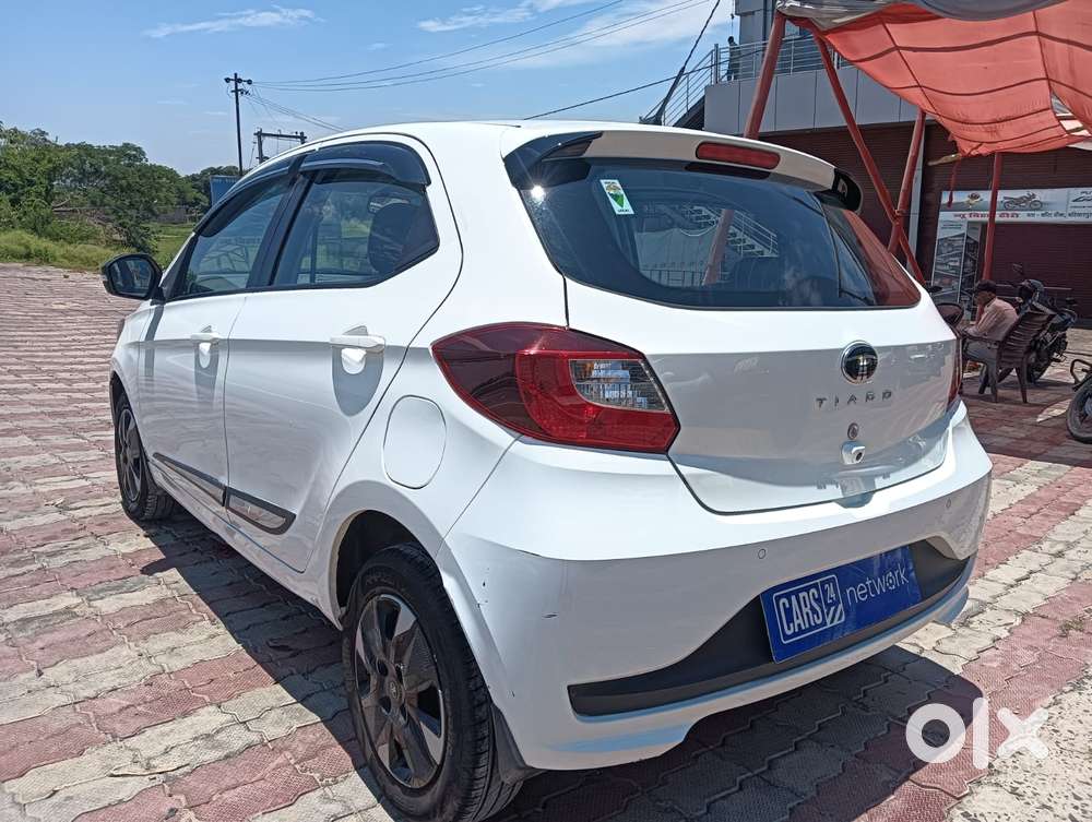 Tata Tiago 1.2 Revotron Xt (o), 2025, Petrol