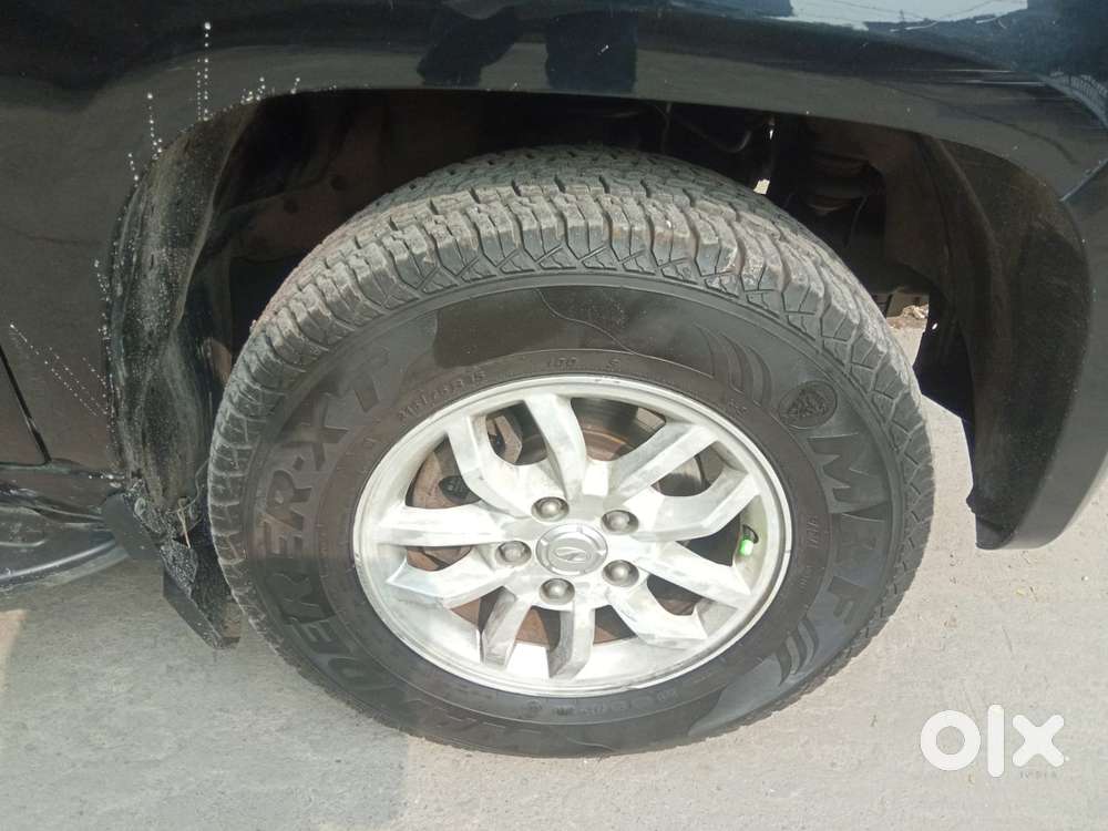 Mahindra Tuv 300 Mhawk100 T8, 2017, Diesel