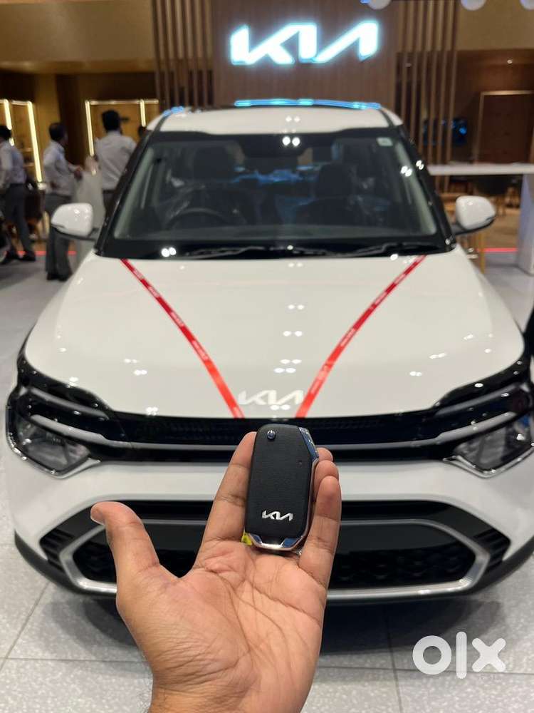 As Good As New 2024  Kia Carens Gravity Petrol  6000 Kms