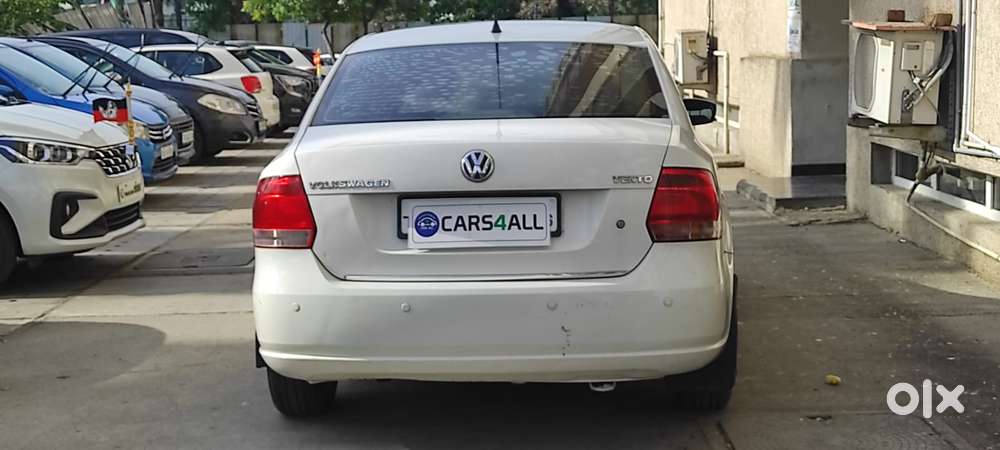 Volkswagen Vento Petrol Highline, 2011, Petrol