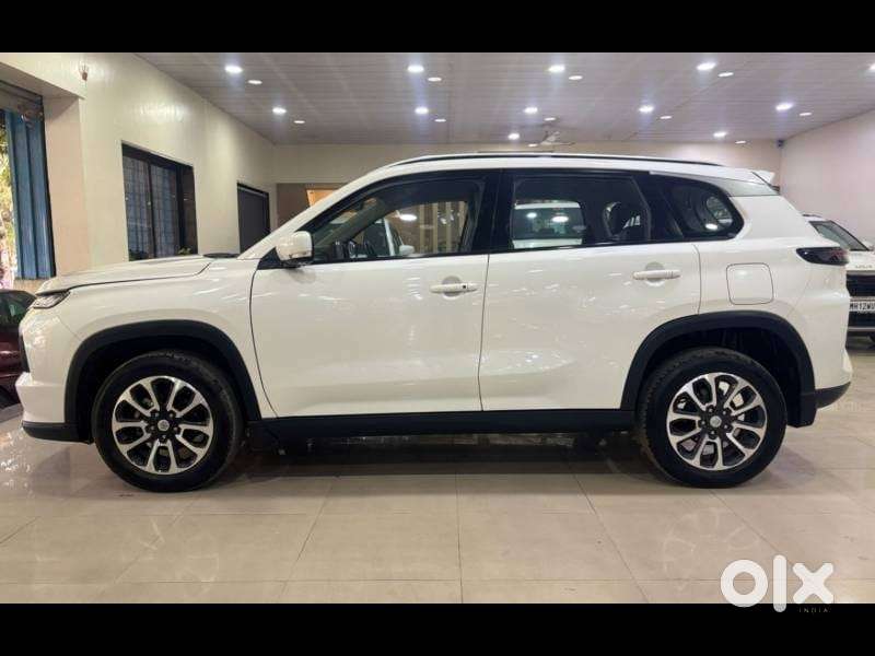 Maruti Suzuki Grand Vitara 1.5 Delta Smart Hybrid At, 2024, Petrol