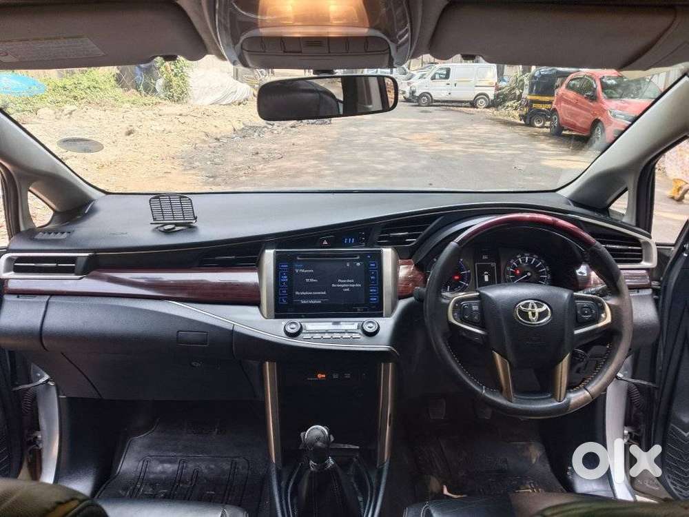 Toyota Innova Crysta