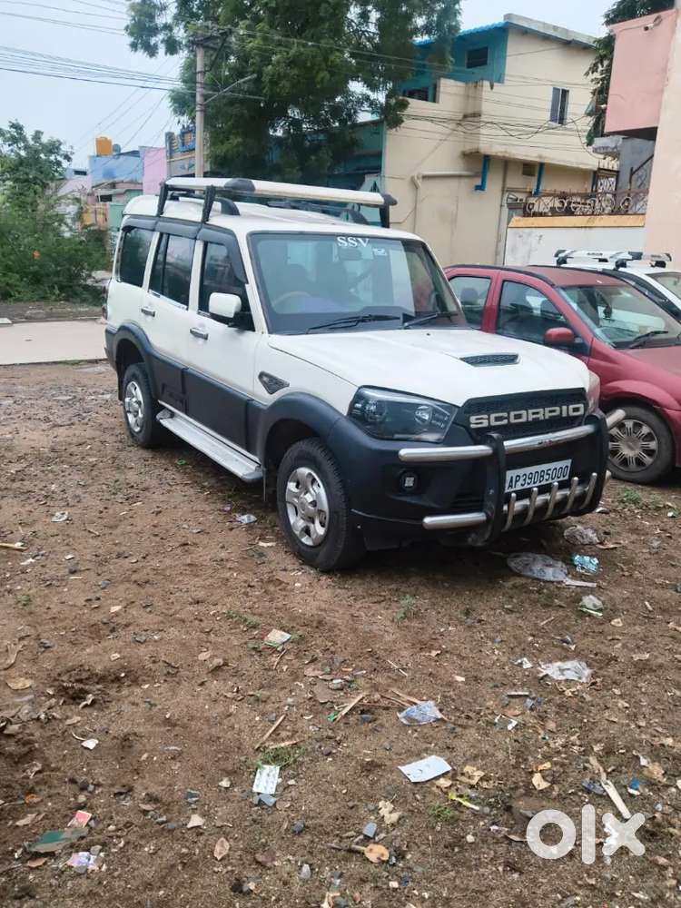 Mahindra Scorpio S3 2019 Sitting9