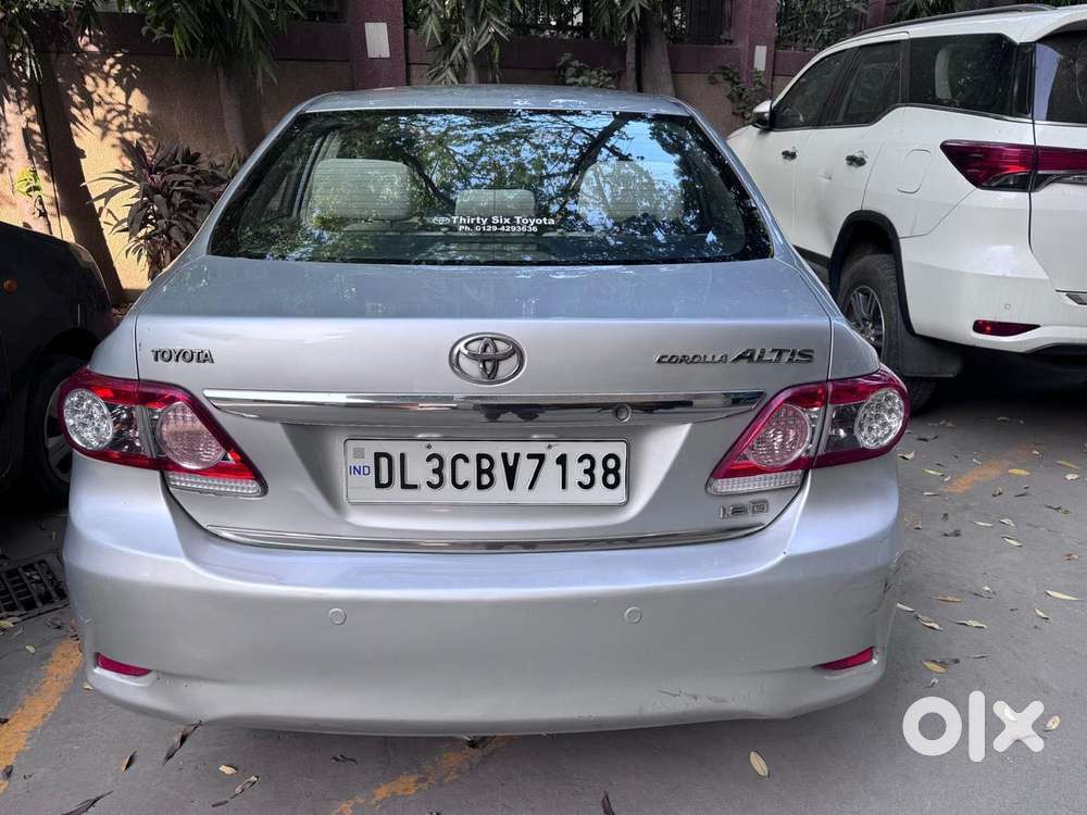 Toyota Corolla Altis 1.8 G, 2010, Petrol