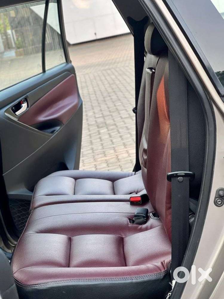 Toyota Innova Crysta 2.8 Gx At 8s, 2018, Diesel