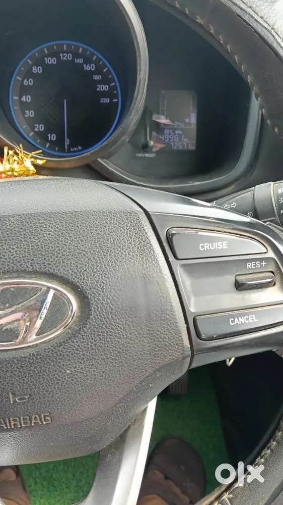Hyundai Venue 2019 Petrol Well Maintained