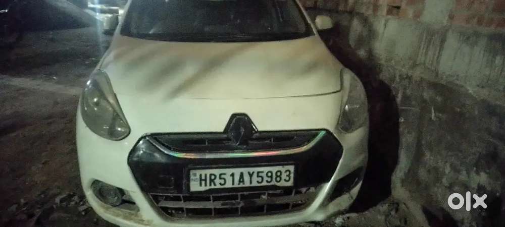 Renault Scala Petrol 2014