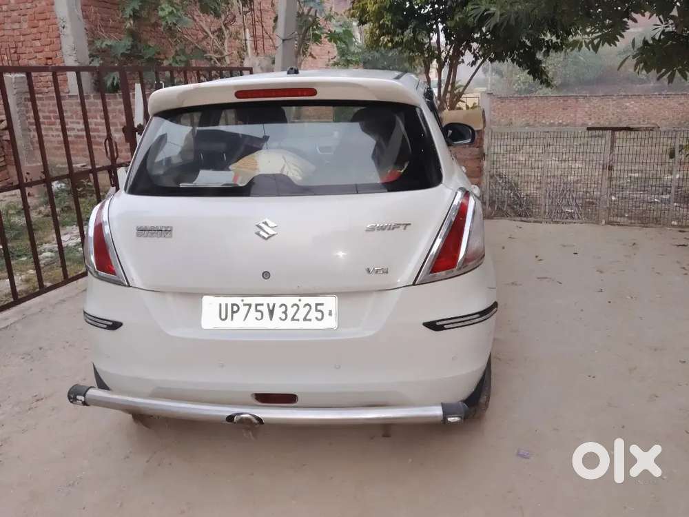 Maruti Suzuki Swift 2015 Diesel 105000 Km Driven