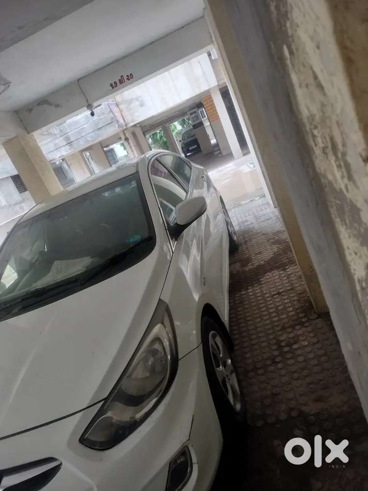 Hyundai Verna 1.6 Sx 2012