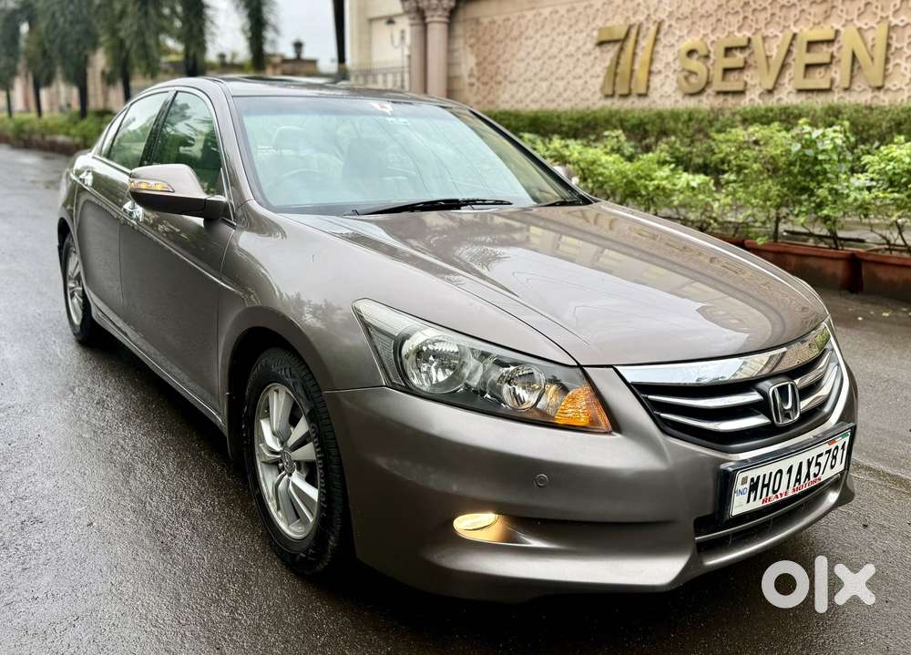 Honda Accord 2.4 Elegance Automatic, 2011, Petrol